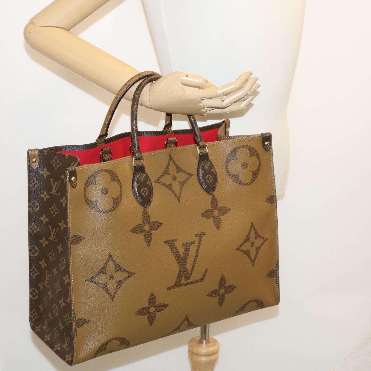 LOUIS VUITTON Monogram Reverse Giant On The go GM Tote Bag M45320 Auth ai595A