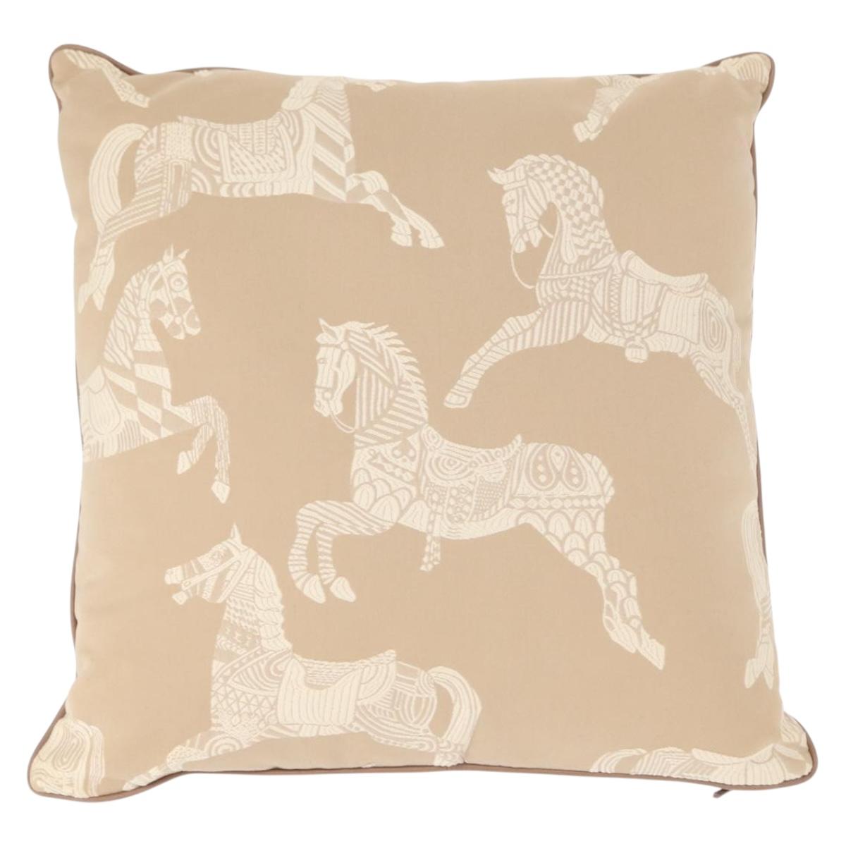 HERMES Cushion Canvas Beige Auth ka047