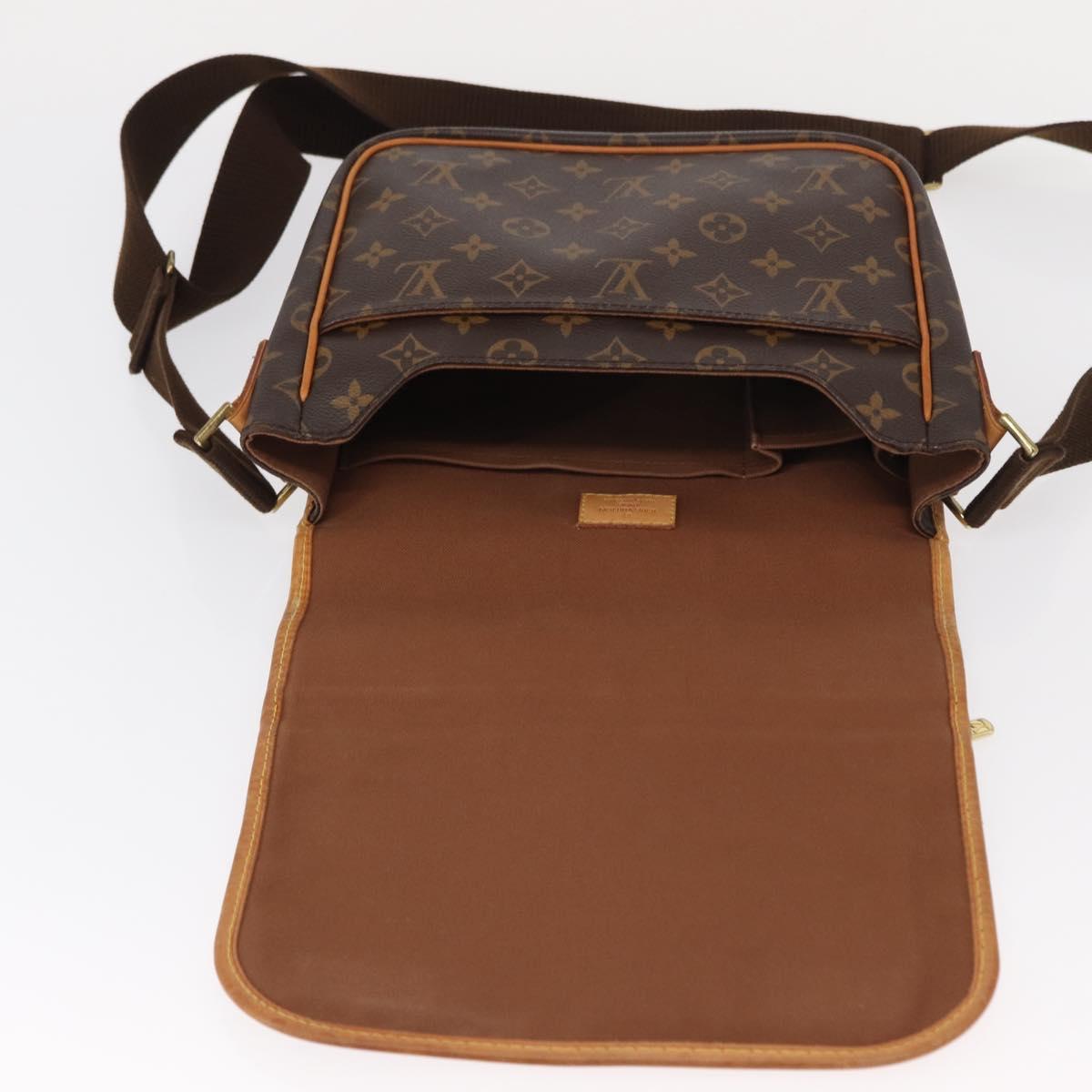 LOUIS VUITTON Monogram Messenger Bosphore PM Shoulder Bag M40106 LV Auth ka049