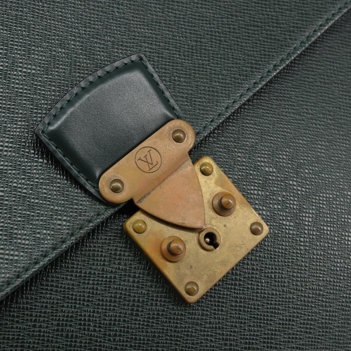 LOUIS VUITTON Taiga Serviette Kourad Business Bag Epicea T16786 LV Auth ka085