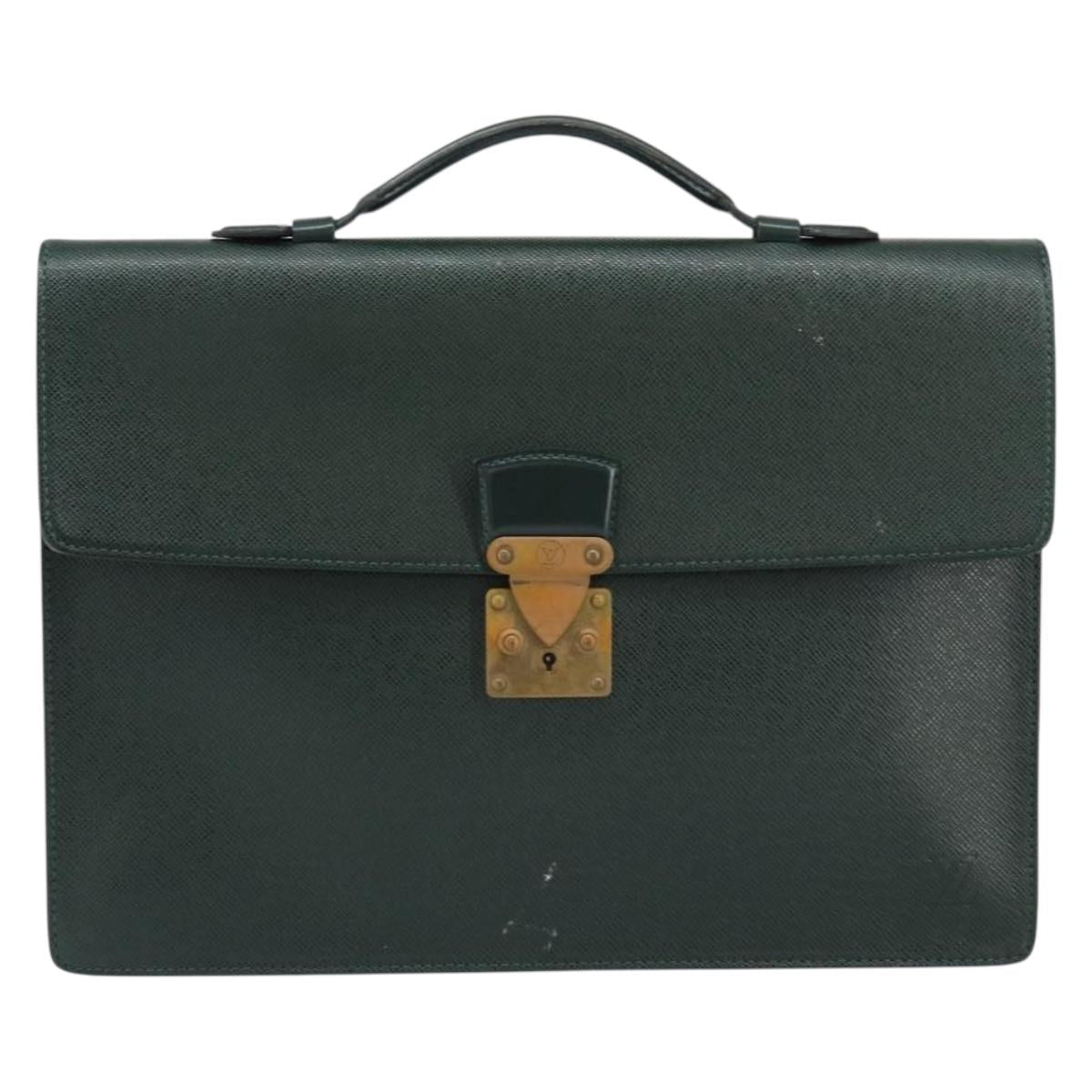 LOUIS VUITTON Taiga Serviette Kourad Business Bag Epicea T16786 LV Auth ka085