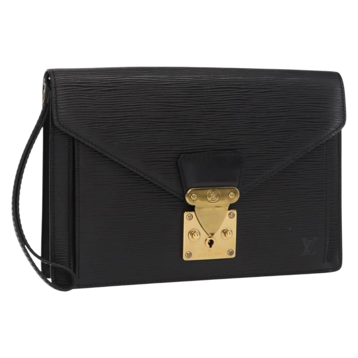 LOUIS VUITTON Epi Serie Dragonne Clutch Bag Black Noir M52612 LV Auth ka1030