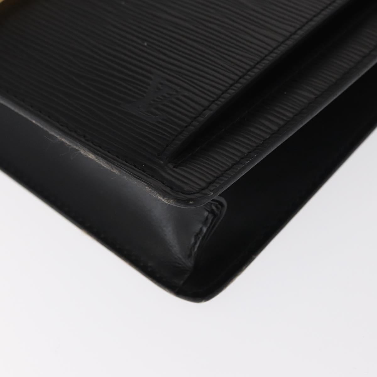 LOUIS VUITTON Epi Serie Dragonne Clutch Bag Black Noir M52612 LV Auth ka1030