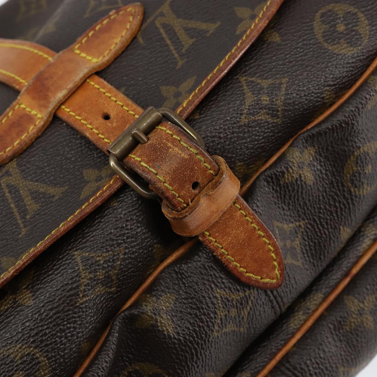 LOUIS VUITTON Monogram Saumur 30 Shoulder Bag M42256 LV Auth ka110