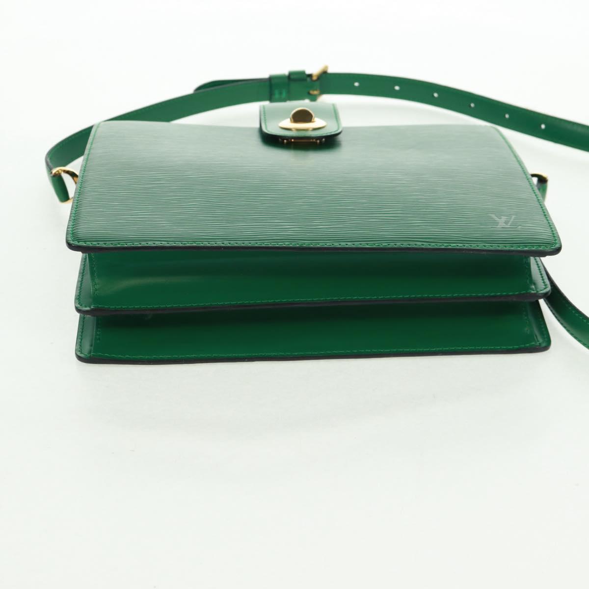 LOUIS VUITTON Epi Capuchin Shoulder Bag Green M52344 LV Auth ka1210