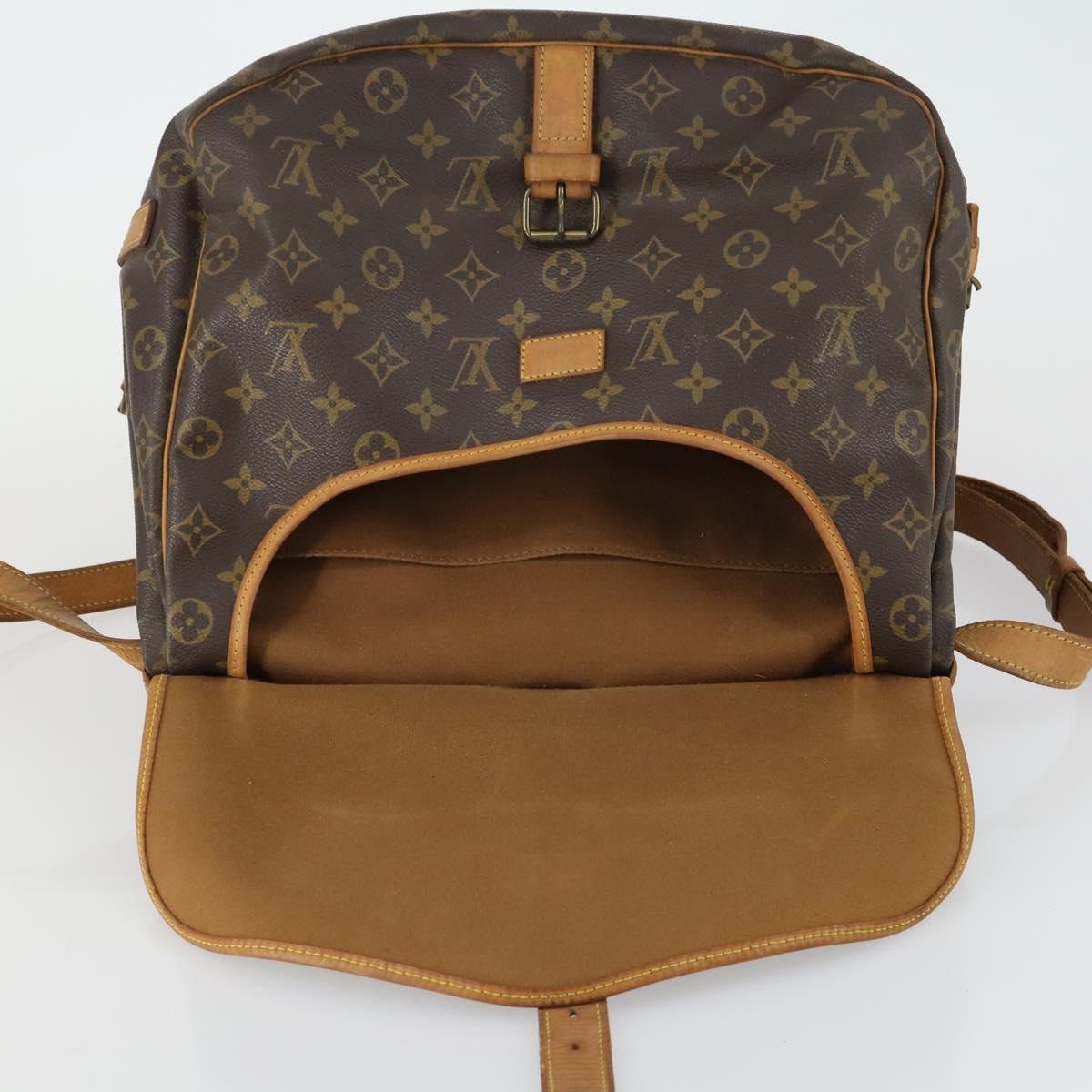 LOUIS VUITTON Monogram Saumur 35 Shoulder Bag M42254 LV Auth ka1233
