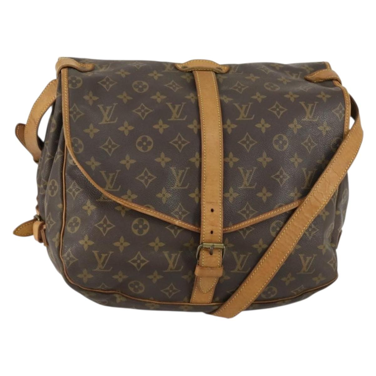 LOUIS VUITTON Monogram Saumur 35 Shoulder Bag M42254 LV Auth ka1233