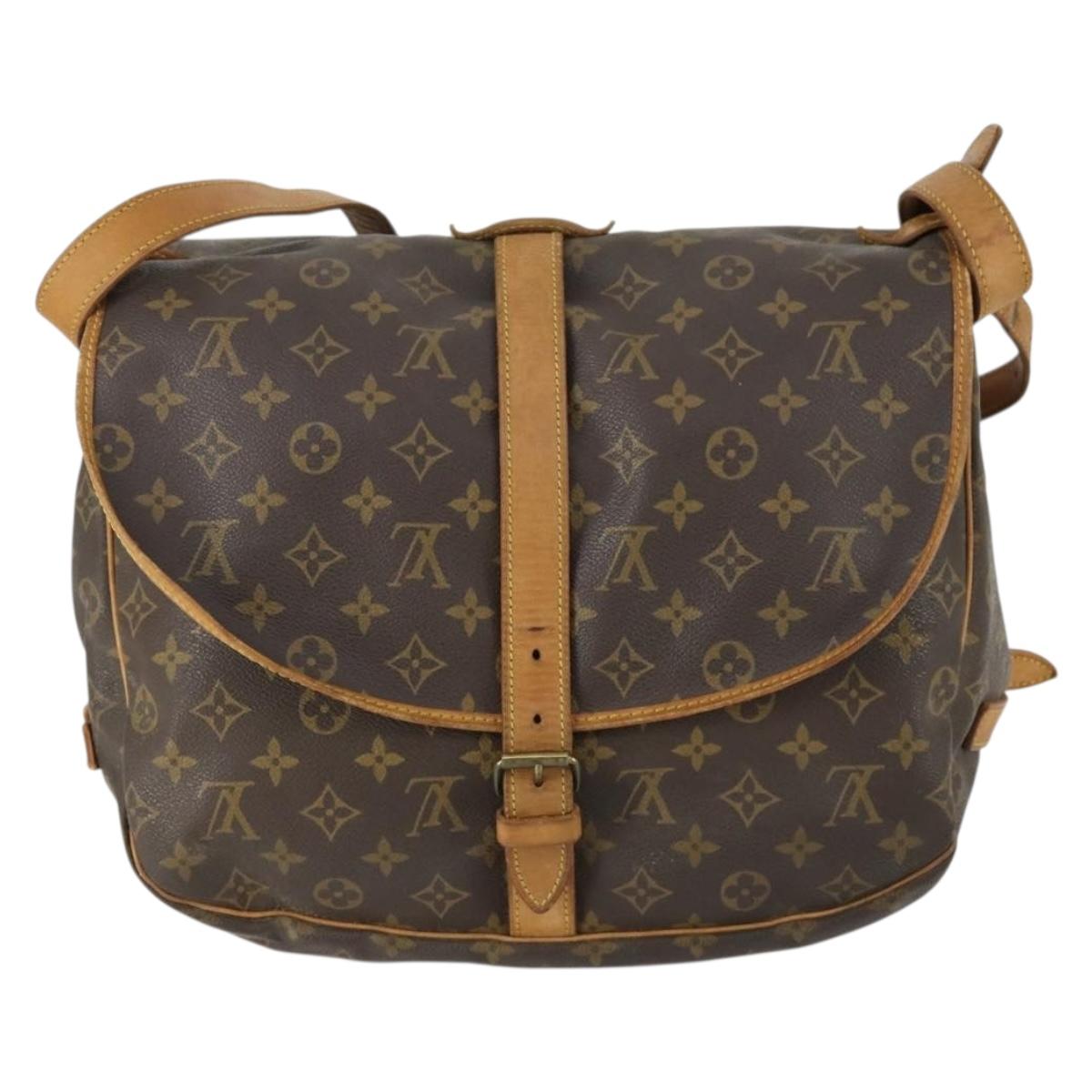 LOUIS VUITTON Monogram Saumur 35 Shoulder Bag M42254 LV Auth ka1233