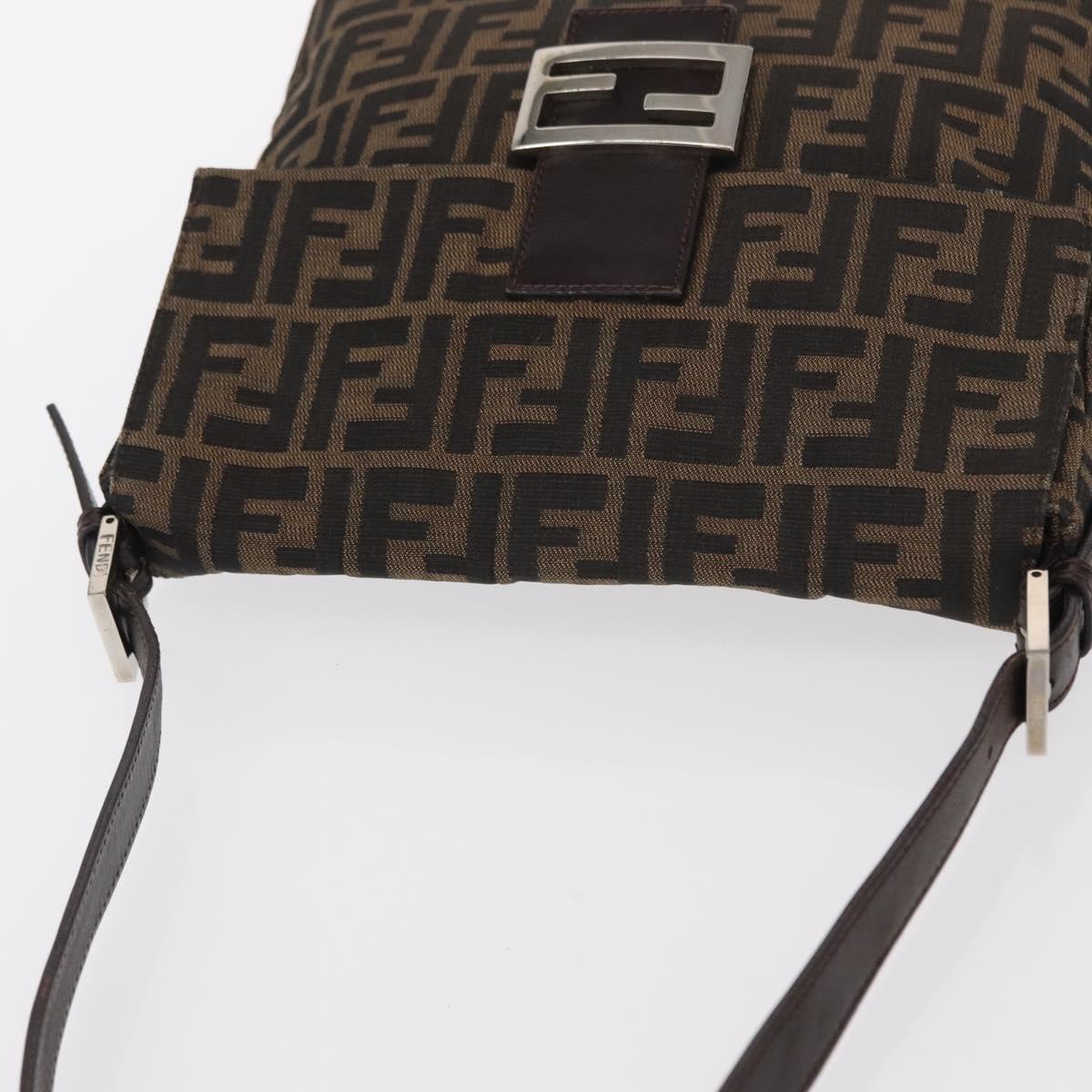 FENDI Zucca Canvas Mamma Baguette Shoulder Bag Black Brown Auth ka126