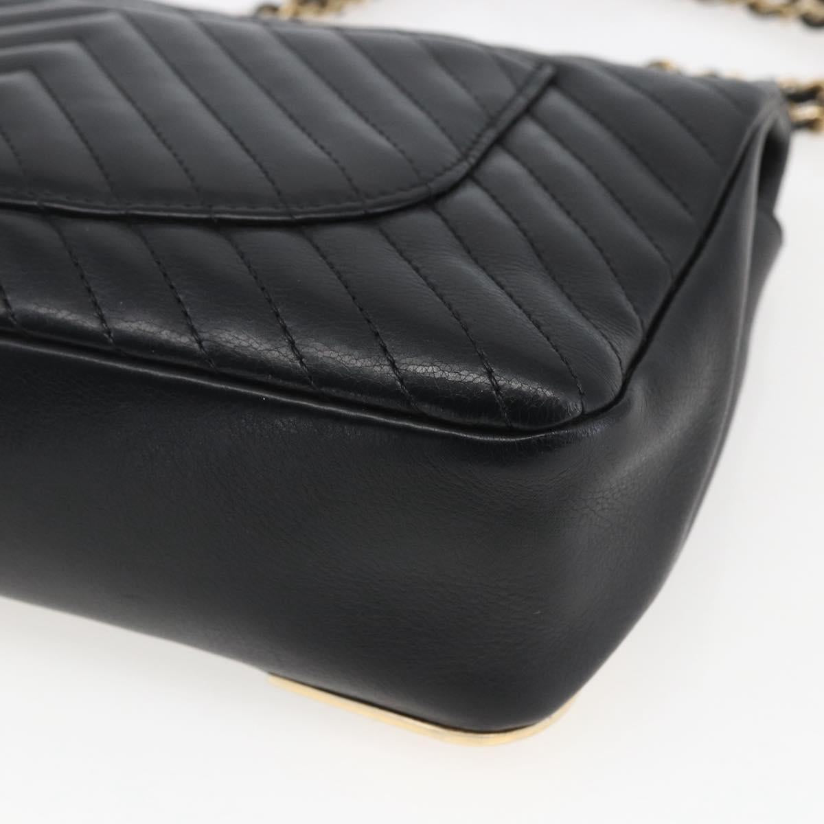 CHANEL V Stitch Chevron Chain Shoulder Bag Lamb Skin Black Gold CC Auth ka1483SAM