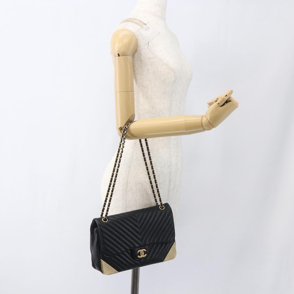 CHANEL V Stitch Chevron Chain Shoulder Bag Lamb Skin Black Gold CC Auth ka1483SAM