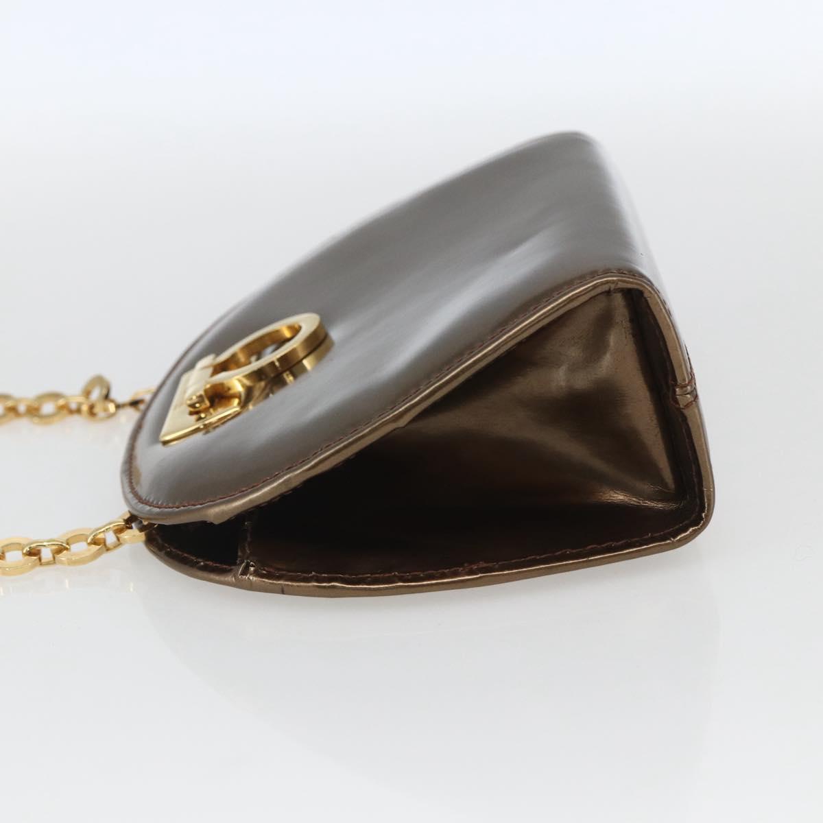 Salvatore Ferragamo Chain Gancini Shoulder Bag Patent leather Gold Auth ka1672