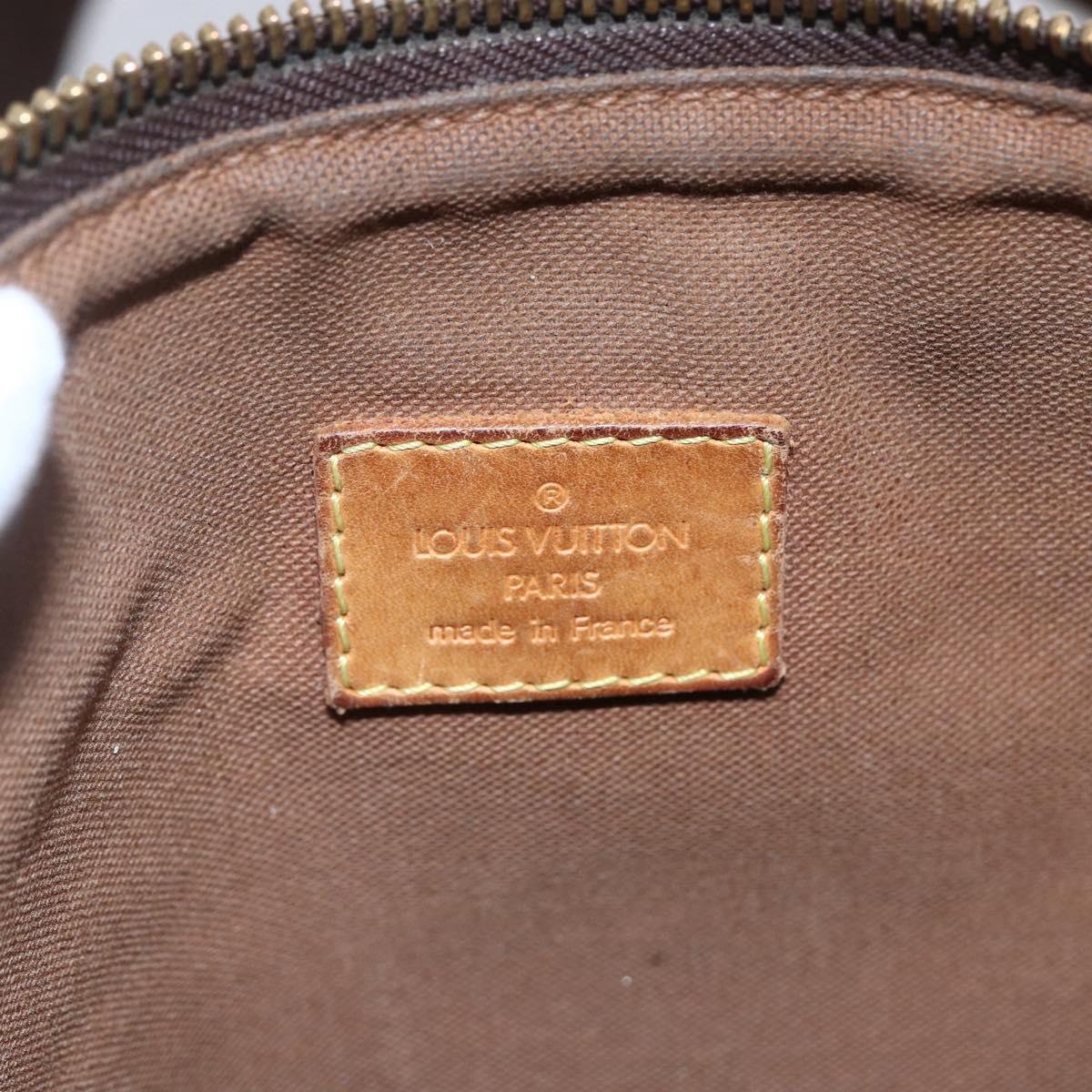 LOUIS VUITTON Monogram Pochette Bosphore Shoulder Bag M40044 LV Auth ka180