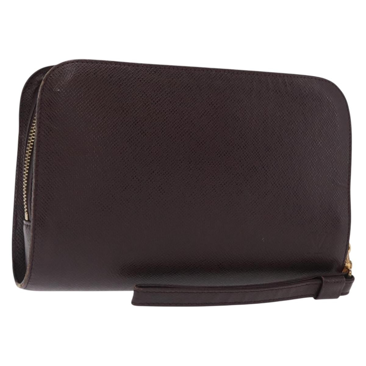 LOUIS VUITTON Taiga Baikal Clutch Bag Acajou M30186 LV Auth ka1956