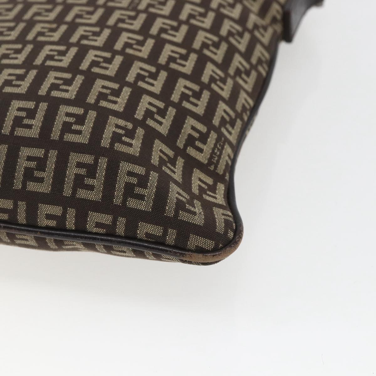 FENDI Zucchino Canvas Shoulder Bag Brown Silver Auth ka1960