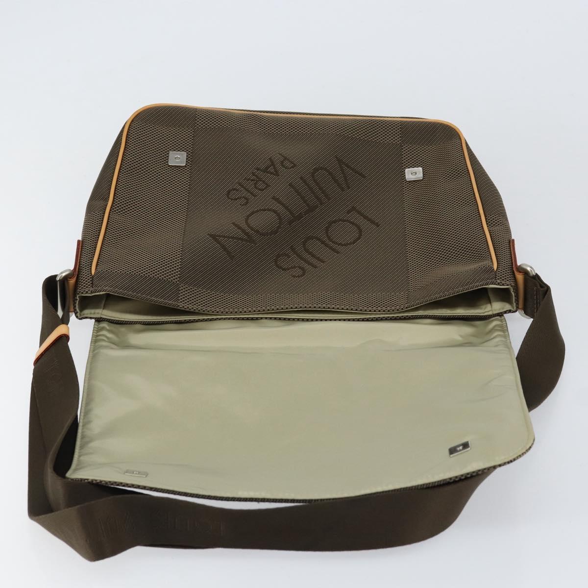 LOUIS VUITTON Damier Geant Petite Message Shoulder Bag Tail M93617 Auth ka226