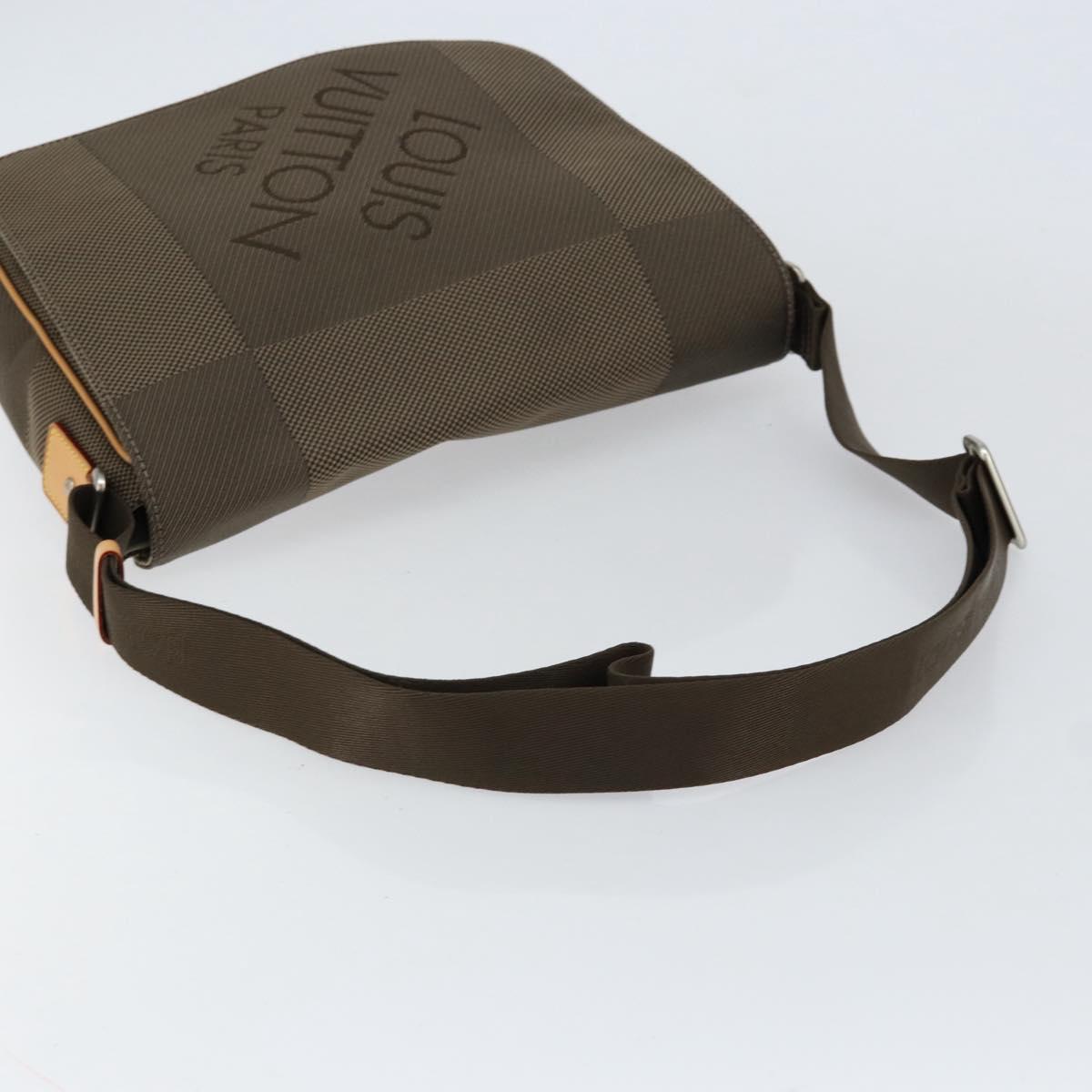 LOUIS VUITTON Damier Geant Petite Message Shoulder Bag Tail M93617 Auth ka226