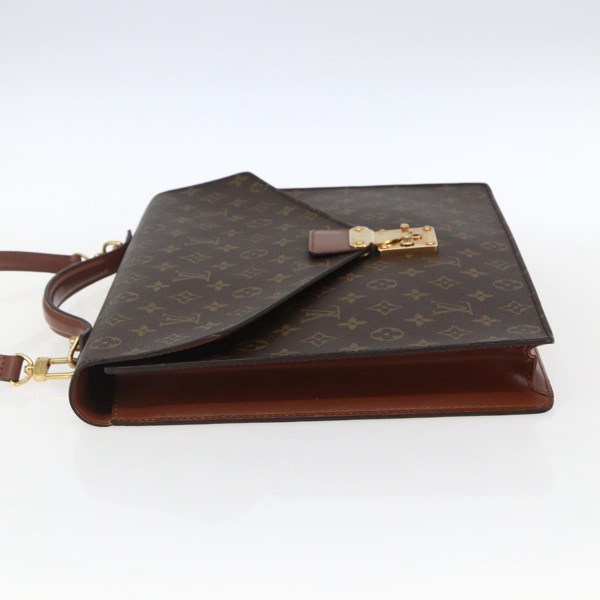 LOUIS VUITTON Monogram Porte Documents Bandouliere Bag M53338 LV Auth ka2282A