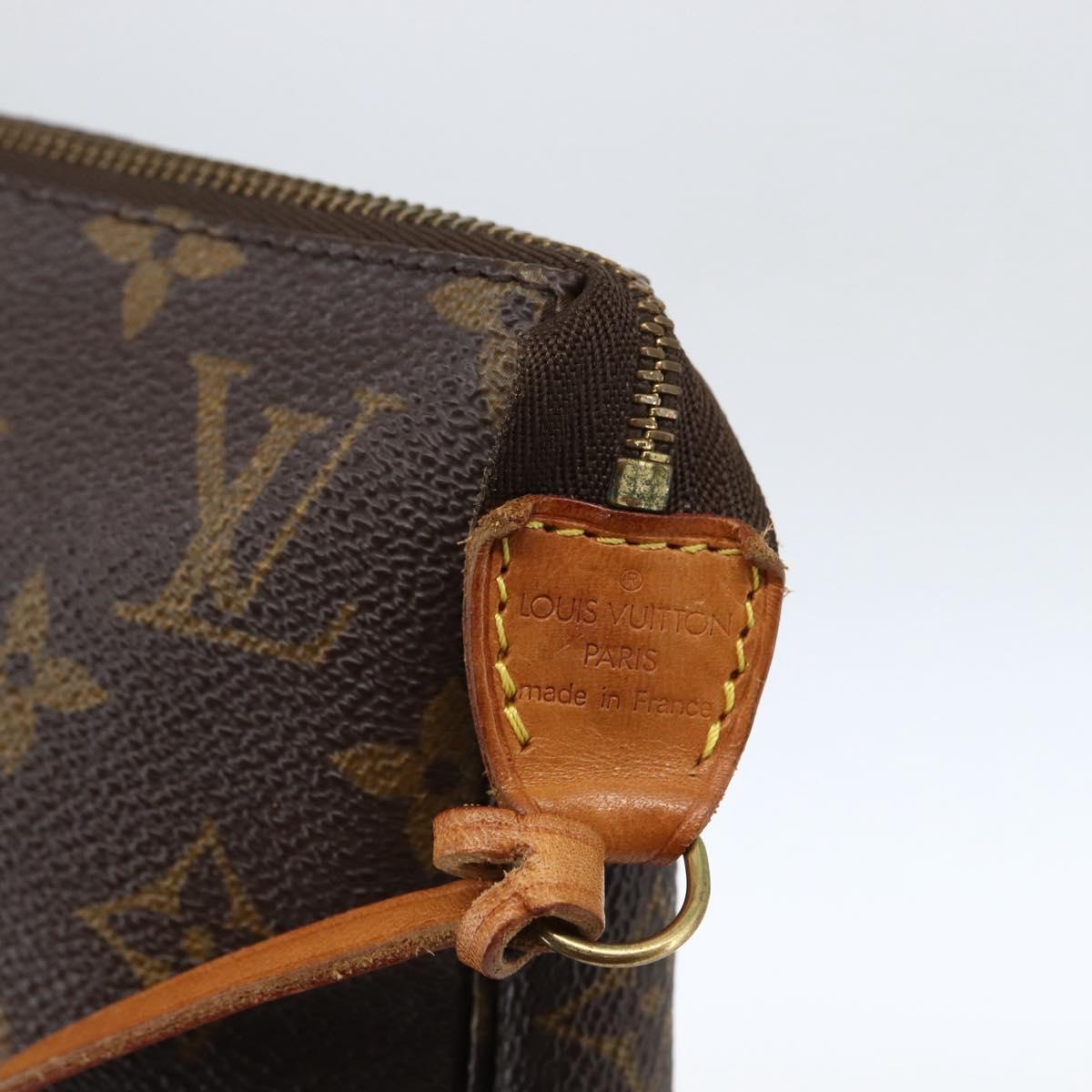 LOUIS VUITTON Monogram Pochette Accessoires Pouch M51980 LV Auth ka2338A