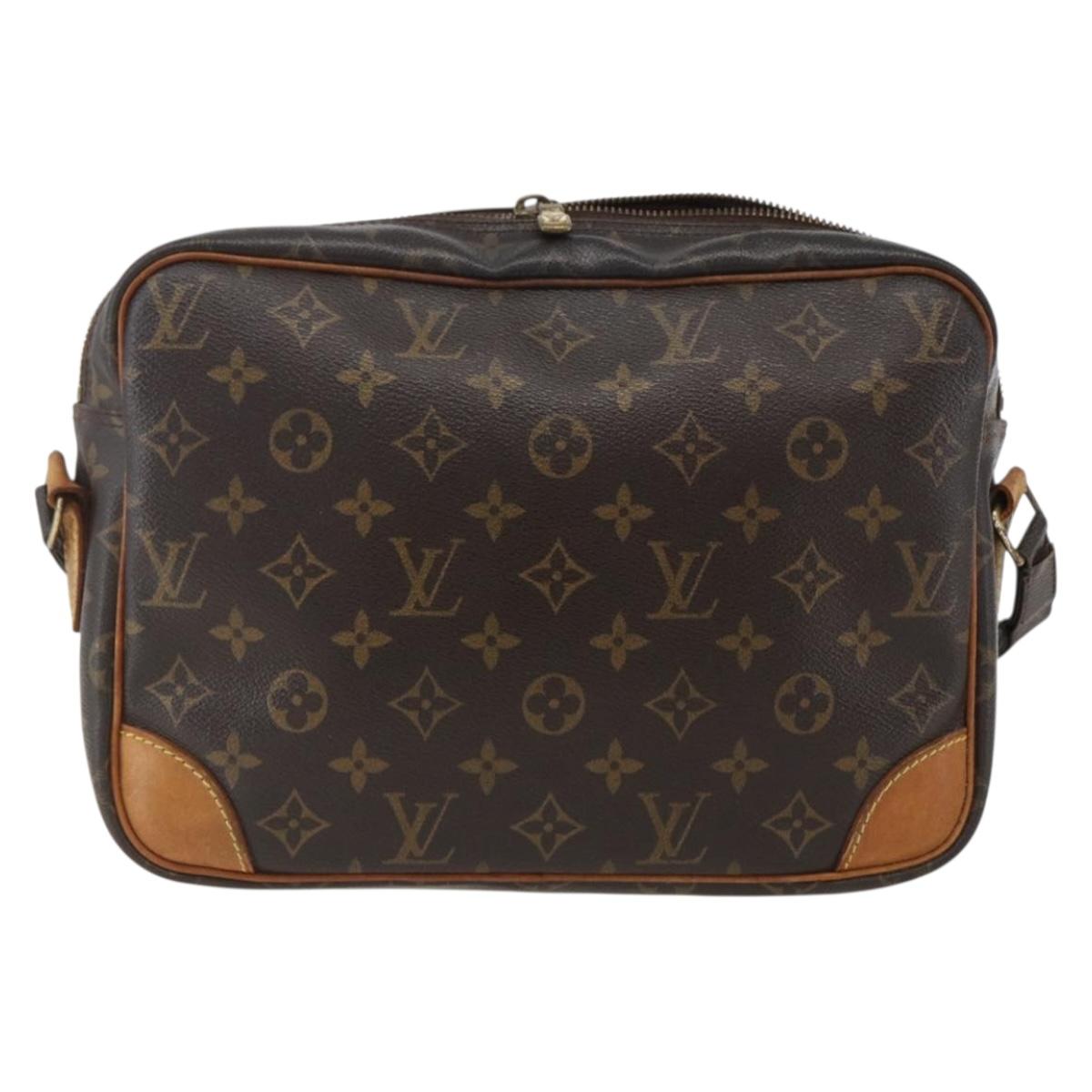 LOUIS VUITTON Monogram Nile Shoulder Bag M45244 LV Auth ka2399