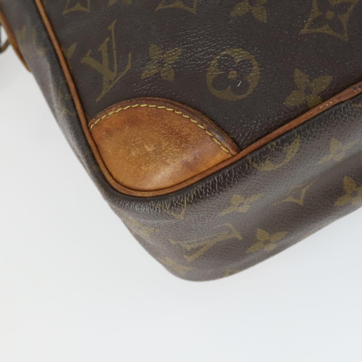 LOUIS VUITTON Monogram Danube GM Shoulder Bag M45262 LV Auth ka2416