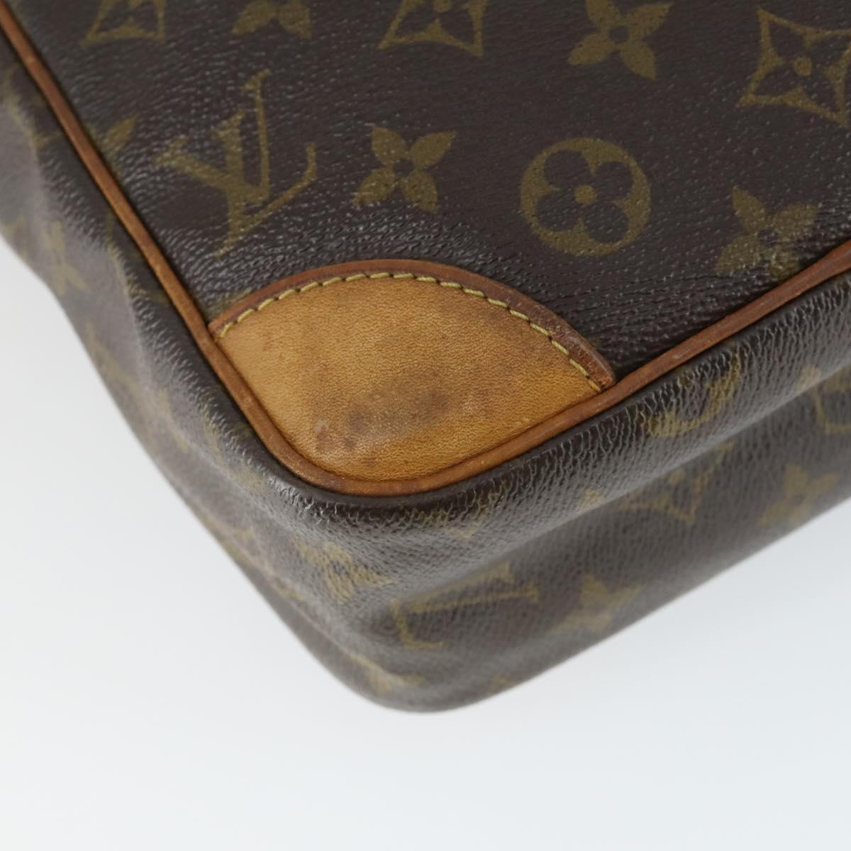 LOUIS VUITTON Monogram Danube GM Shoulder Bag M45262 LV Auth ka2416