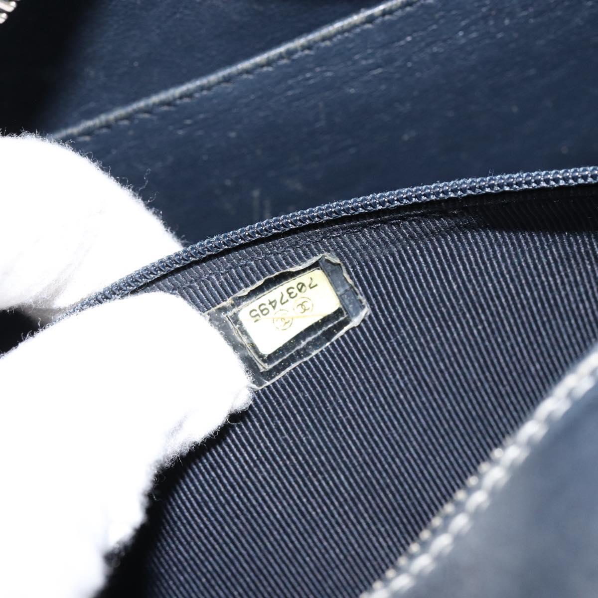 CHANEL Choco Bar Chain Shoulder Bag Leather Navy Silver CC Auth ka245