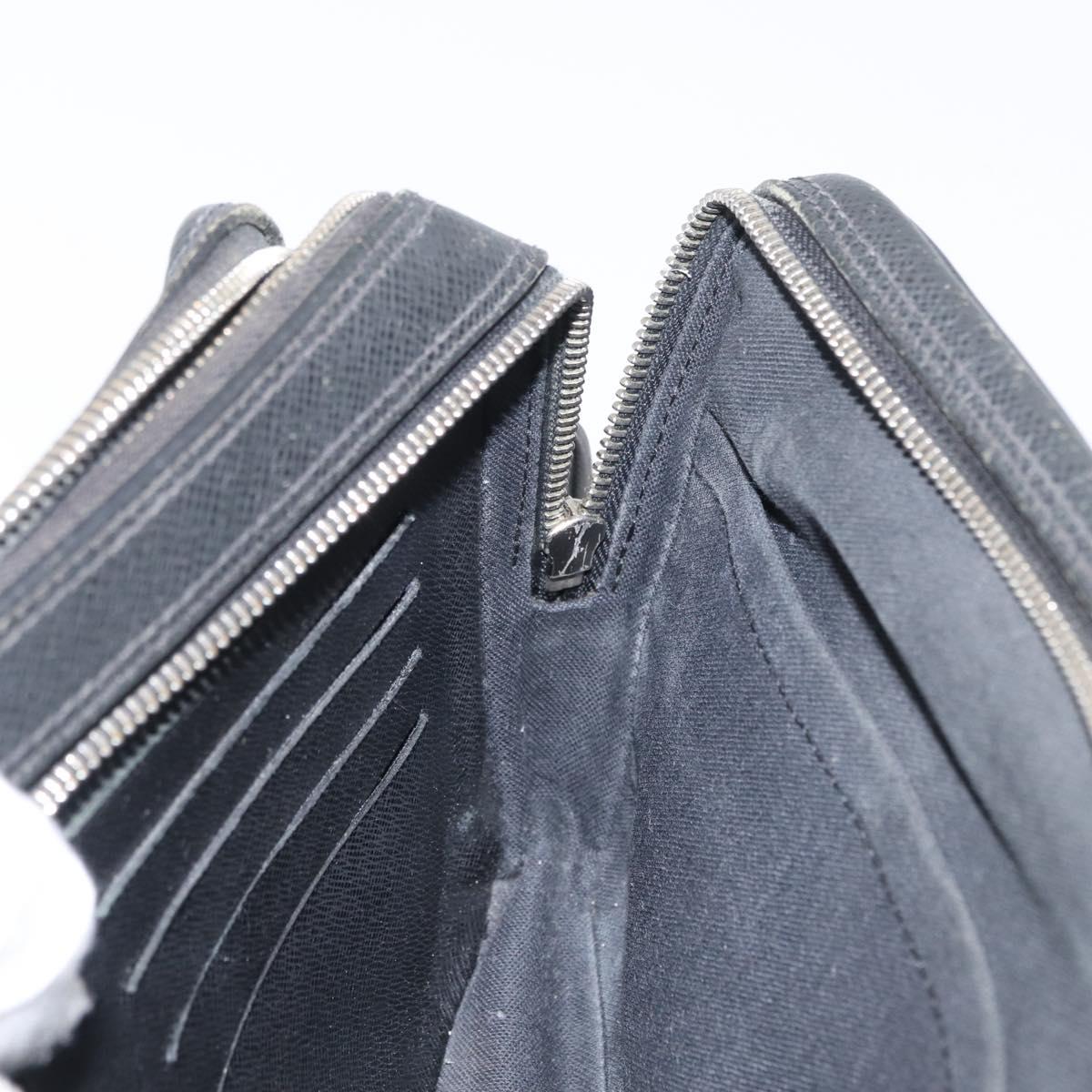 LOUIS VUITTON Taiga Pavel Clutch Bag Ardoise M31142 LV Auth ka2492
