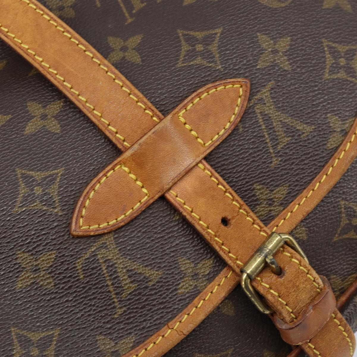 LOUIS VUITTON Monogram Saumur 30 Shoulder Bag M42256 LV Auth ka2534