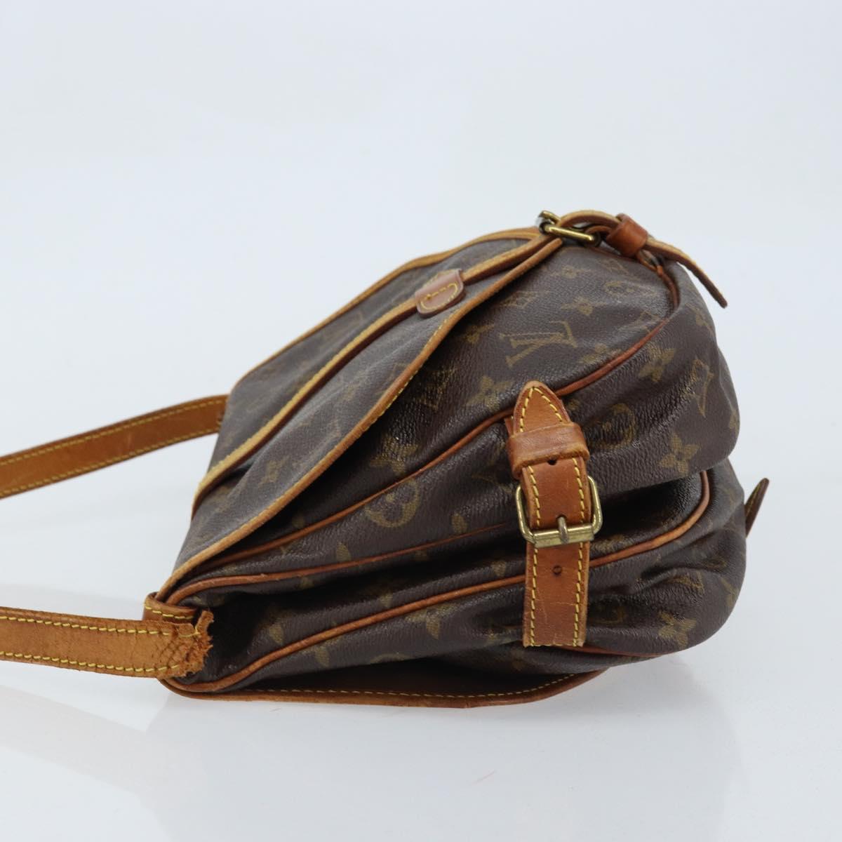LOUIS VUITTON Monogram Saumur 30 Shoulder Bag M42256 LV Auth ka2534