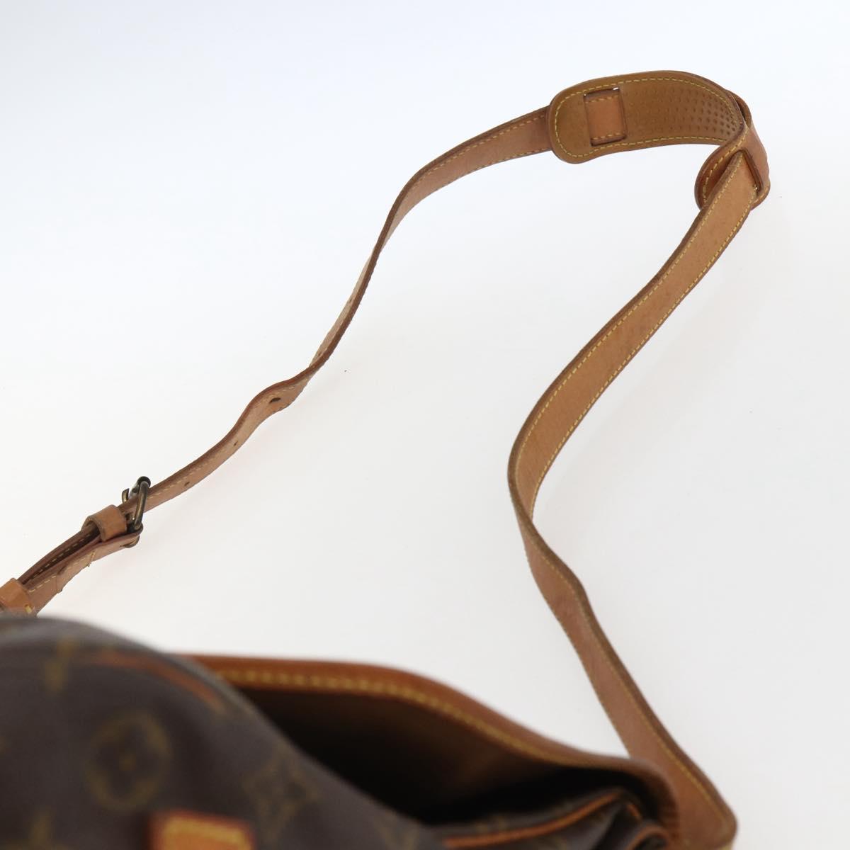 LOUIS VUITTON Monogram Saumur 43 Shoulder Bag M42252 LV Auth ka2537