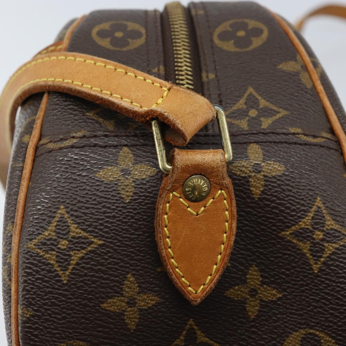 LOUIS VUITTON Monogram Blois Shoulder Bag M51221 LV Auth ka2729