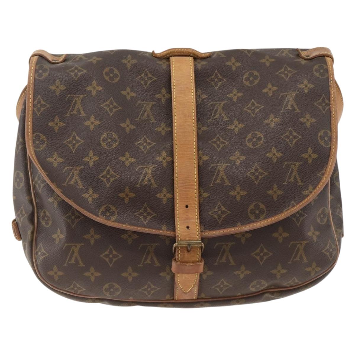LOUIS VUITTON Monogram Saumur 35 Shoulder Bag M42254 LV Auth ka2845