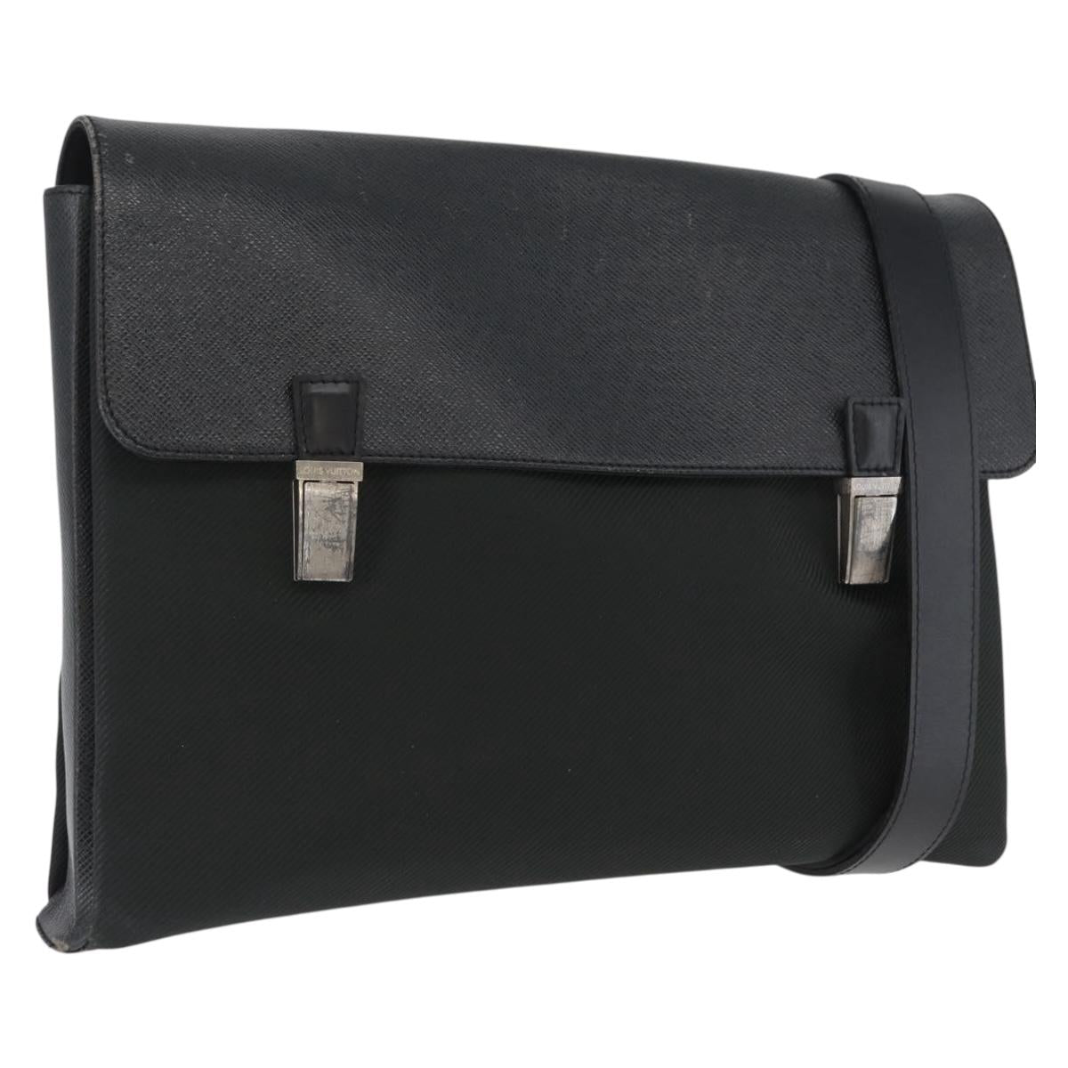 LOUIS VUITTON Taiga Saratov GM Shoulder Bag Ardoise M30882 LV Auth ka2868
