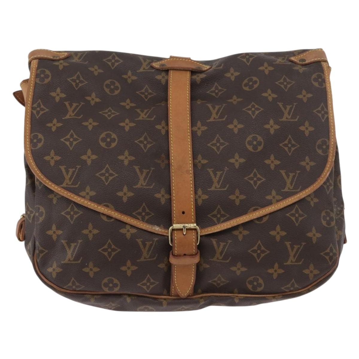 LOUIS VUITTON Monogram Saumur 35 Shoulder Bag M42254 LV Auth ka2872
