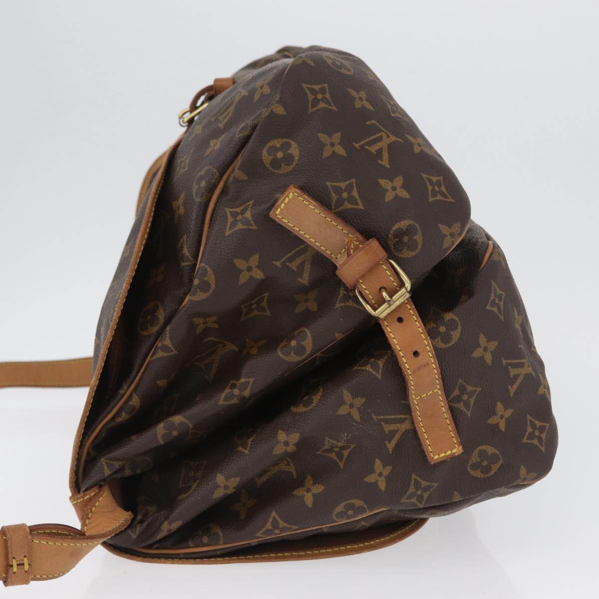 LOUIS VUITTON Monogram Saumur 35 Shoulder Bag M42254 LV Auth ka2872