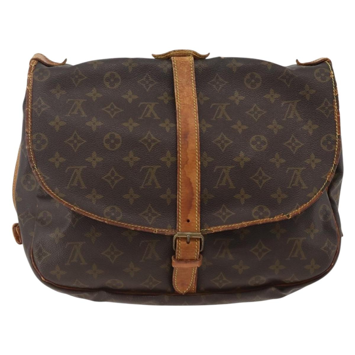 LOUIS VUITTON Monogram Saumur 35 Shoulder Bag M42254 LV Auth ka2882