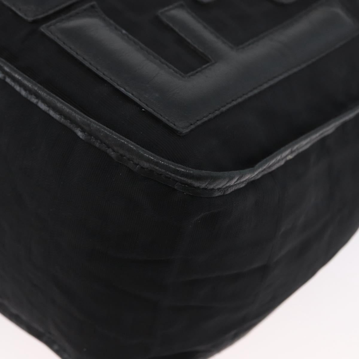 FENDI Zucca Canvas Shoulder Bag Black Auth ka2914