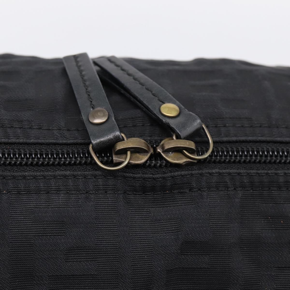 FENDI Zucca Canvas Shoulder Bag Black Auth ka2914