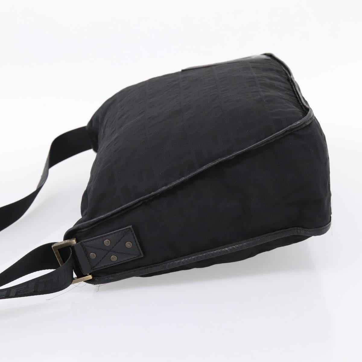 FENDI Zucca Canvas Shoulder Bag Black Auth ka2914
