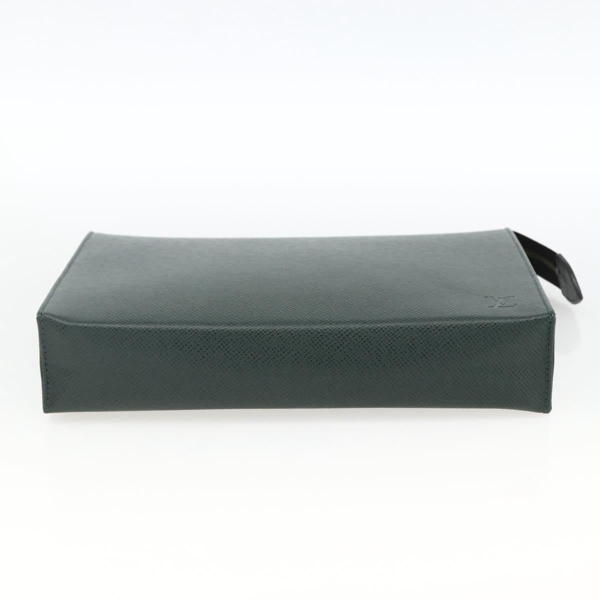 LOUIS VUITTON Taiga Poche Toilette 26 Pouch Epicea LV Auth ka3001