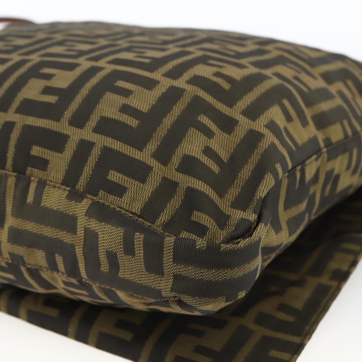 FENDI Zucca Canvas Shoulder Bag Black Brown Auth ka3016