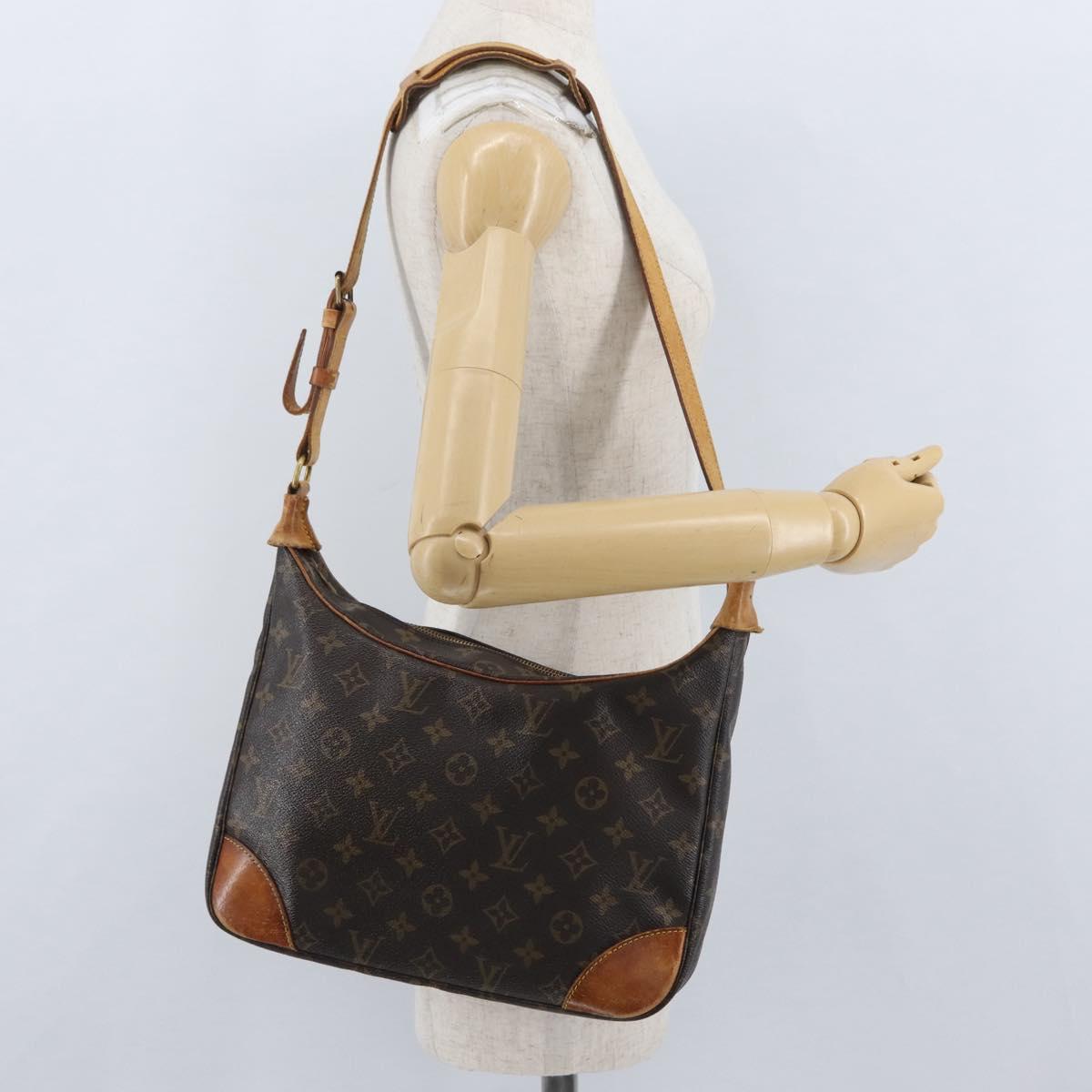 LOUIS VUITTON Monogram Boulogne 30 Shoulder Bag M51265 LV Auth ka3032