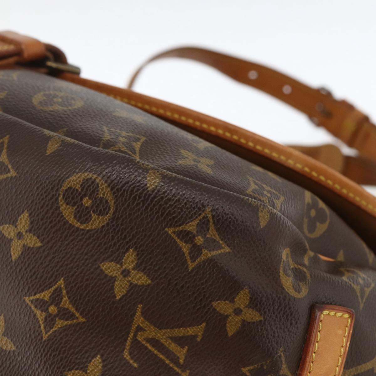 LOUIS VUITTON Monogram Saumur 35 Shoulder Bag M42254 LV Auth ka3044