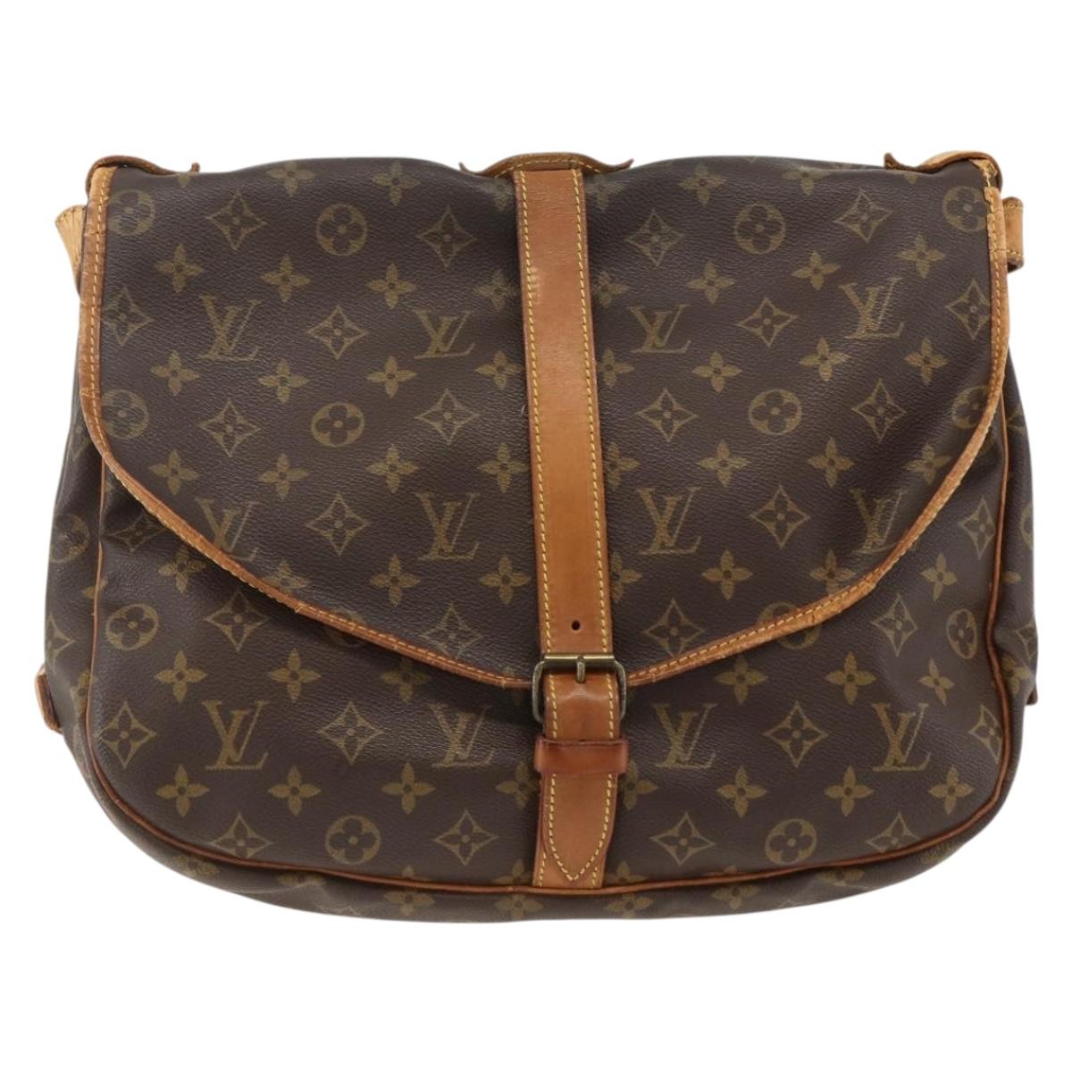 LOUIS VUITTON Monogram Saumur 35 Shoulder Bag M42254 LV Auth ka3044