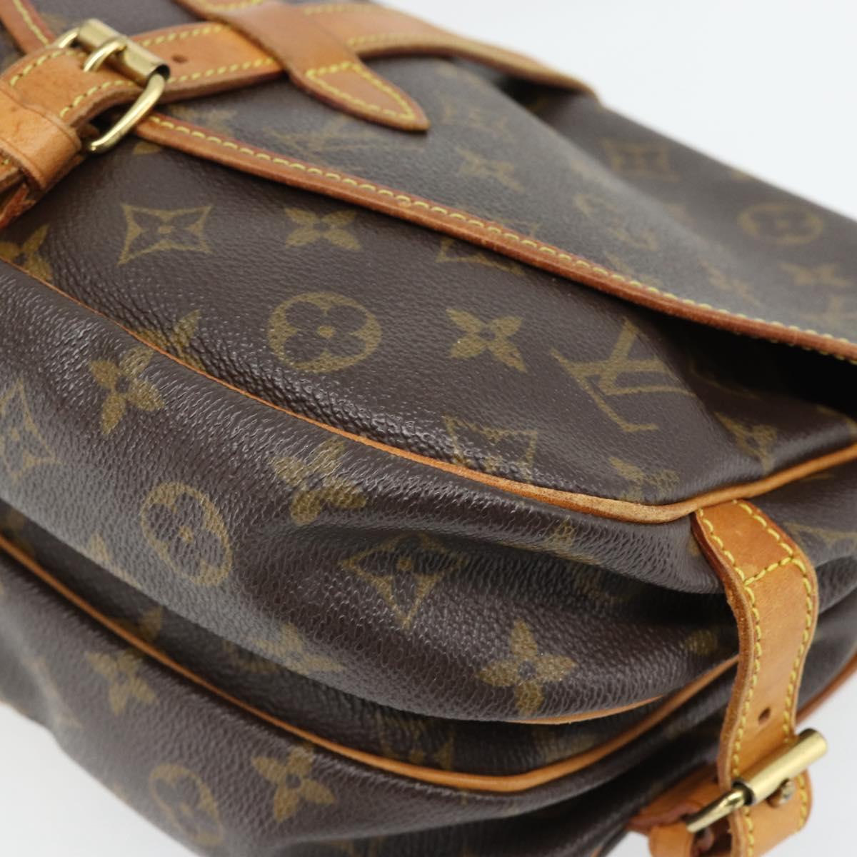 LOUIS VUITTON Monogram Saumur 30 Shoulder Bag M42256 LV Auth ka3095