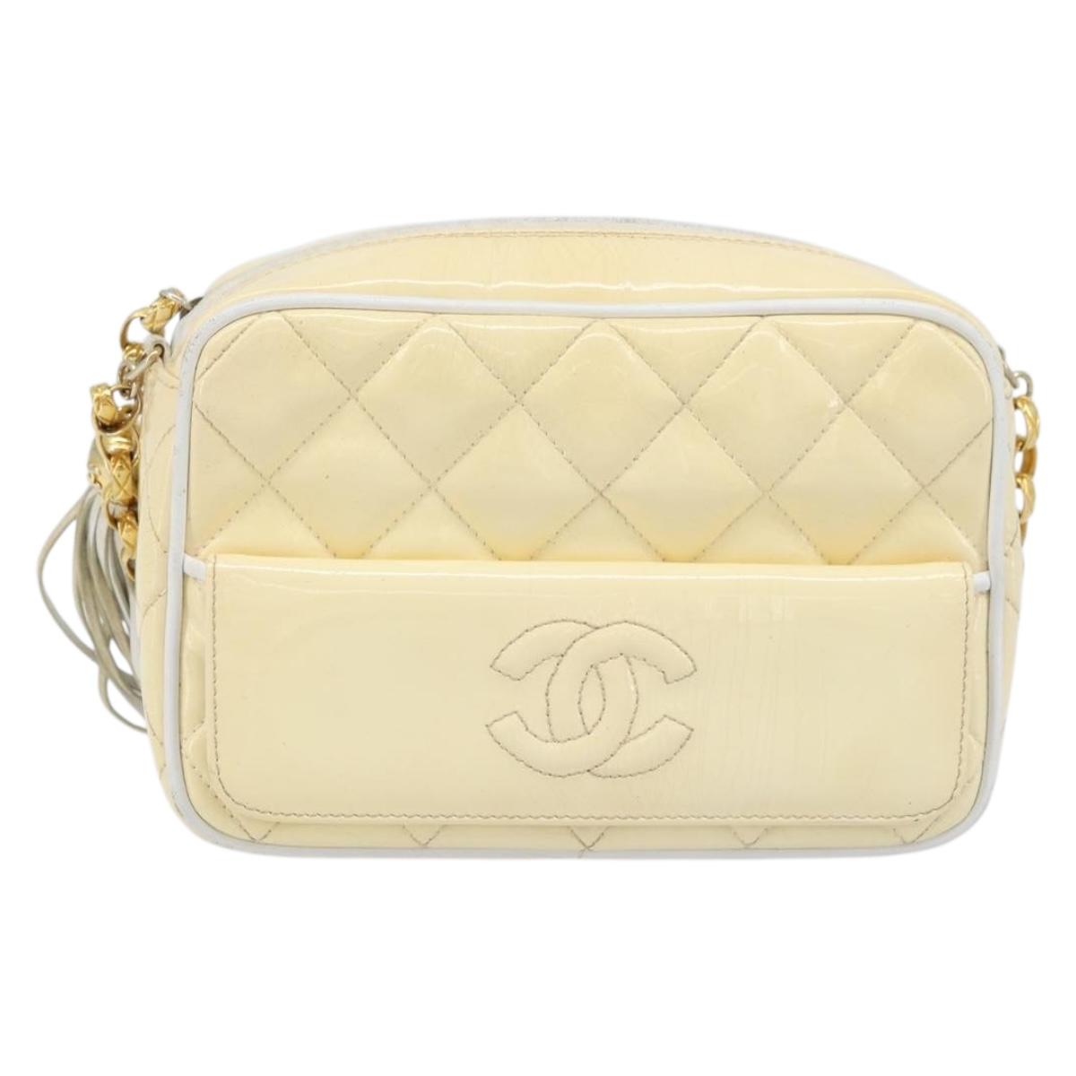 CHANEL Chain Shoulder Bag Patent leather Beige Gold CC Auth ka3145