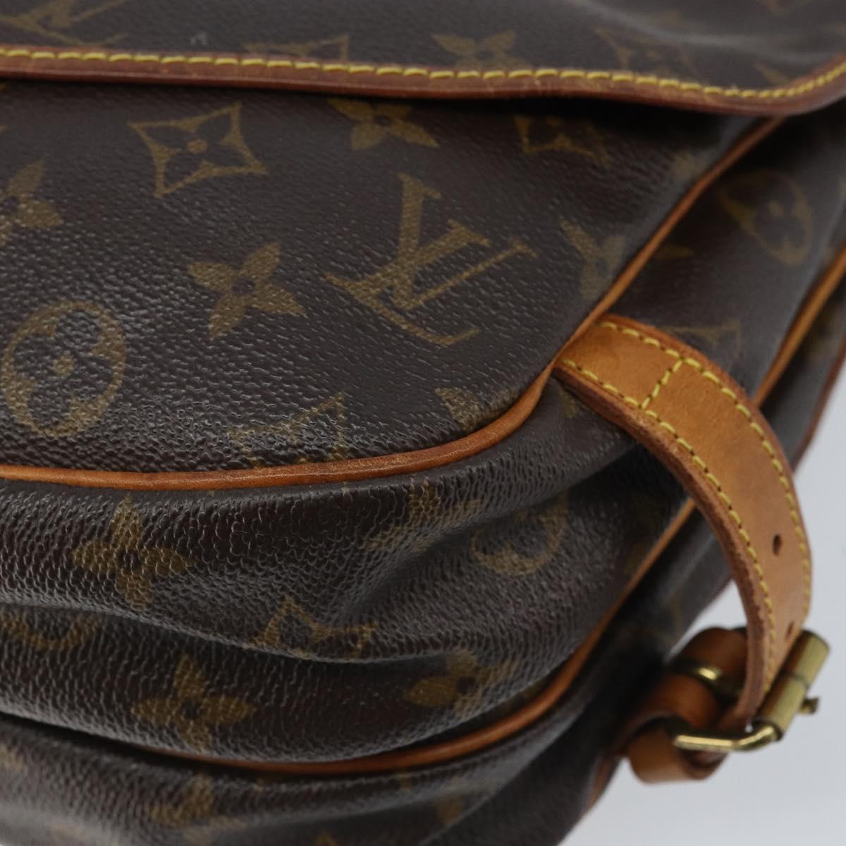 LOUIS VUITTON Monogram Saumur 30 Shoulder Bag M42256 LV Auth ka3177
