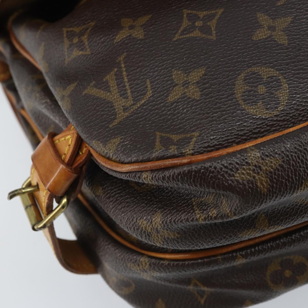 LOUIS VUITTON Monogram Saumur 30 Shoulder Bag M42256 LV Auth ka3177