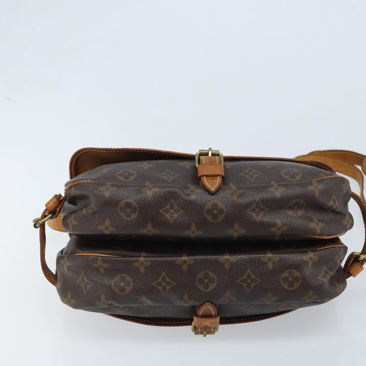 LOUIS VUITTON Monogram Saumur 30 Shoulder Bag M42256 LV Auth ka3177